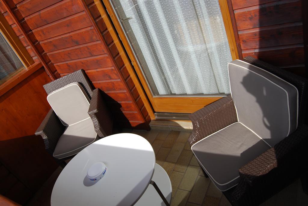 Appartement Zweikofelblick Jenig Екстериор снимка